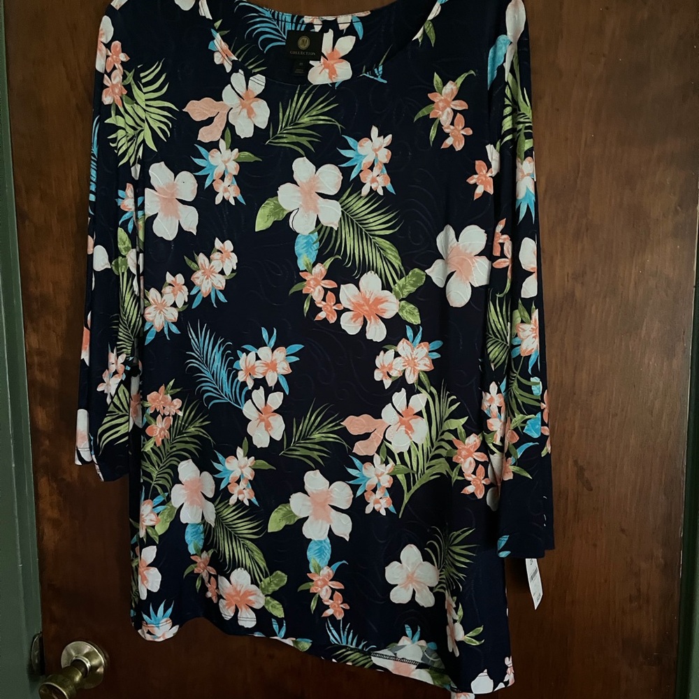 JM Collection Navy Top with Floral Design, NWT.